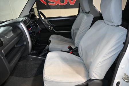2017-Suzuki-Jimny-LAND-VENTURE-FACE-LIFT-13-VVT-5-SPEED-MAN-4X4_4