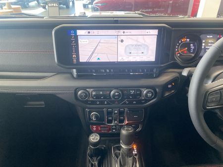 2026-Jeep-Wrangler-Rubicon-20T-Auto-4-Door_11