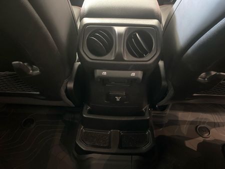 2026-Jeep-Wrangler-Rubicon-20T-Auto-4-Door_21
