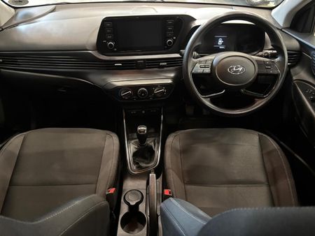 2021-Hyundai-i20-12-Motion_9