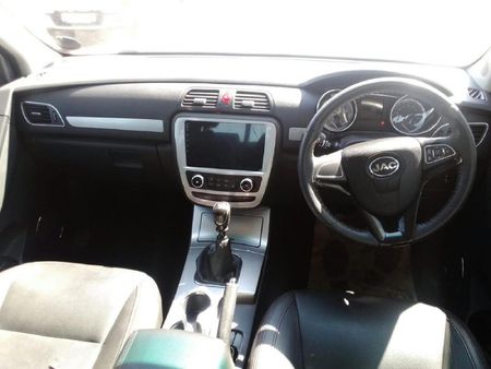 2021-JAC-T8-19-TDI-Lux-Double-Cab_10