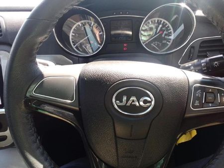 2021-JAC-T8-19-TDI-Lux-Double-Cab_8