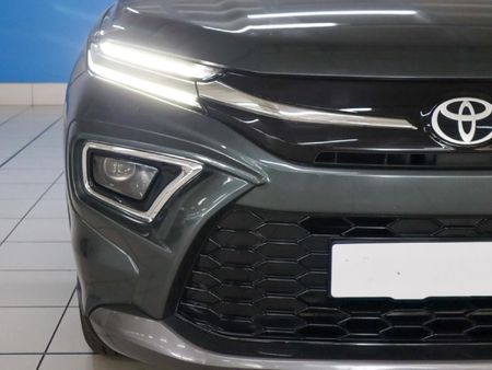2025-Toyota-Urban-Cruiser-15-XR-Auto_6