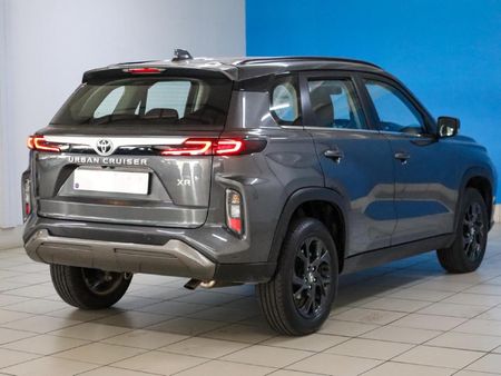 2025-Toyota-Urban-Cruiser-15-XR-Auto_8
