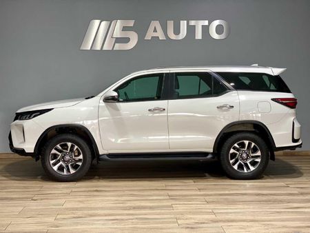 2024-Toyota-Fortuner-28-GD-6-Auto-mHev_2