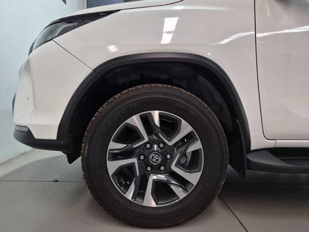 2024-Toyota-Fortuner-28-GD-6-Auto-mHev_6