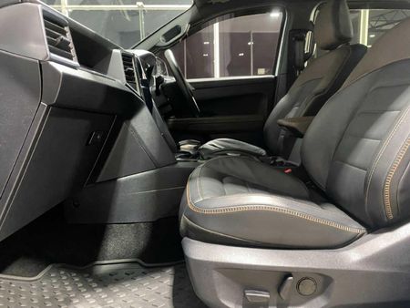 2023-Volkswagen-Amarok-30-TDI-V6-184kW-4Motion-Panamericana-Auto-Double_17