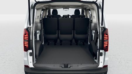 2026-Volkswagen-Transporter-Crew-Bus-20TDI-Auto-4M-125kW-5-Seat_5