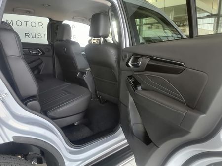 2026-Isuzu-Mu-x-30D-HR-LSE-Auto_13