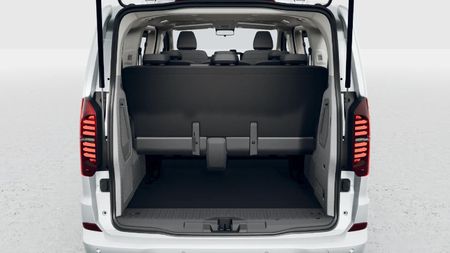 2026-Volkswagen-Kombi-20TDI-Life-Auto-125kw_5