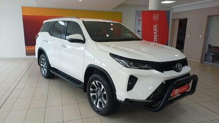 2024-Toyota-Fortuner-24-GD-6-RB-Auto_0
