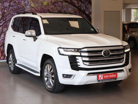 2023-Toyota-Land-Cruiser-300-V6-33-D-ZX_1