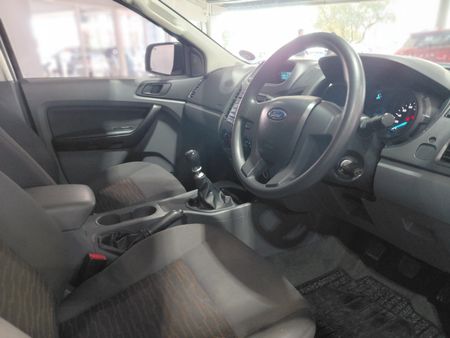 2015-Ford-Ranger-22-TDCi-XL-Double-Cab_8