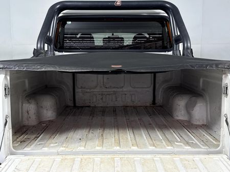 2023-Mahindra-Pik-Up-22-mHawk-S6-Double-Cab_13