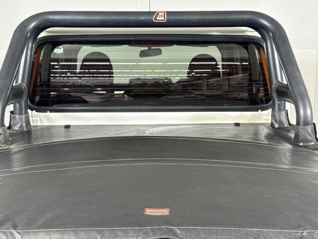 2023-Mahindra-Pik-Up-22-mHawk-S6-Double-Cab_15