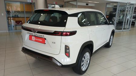 2025-Toyota-Urban-Cruiser-15-XS_2