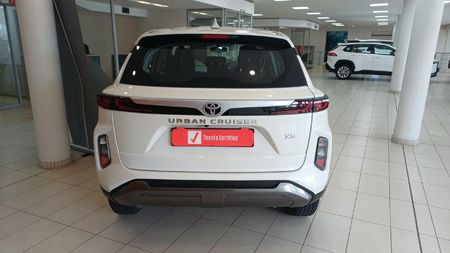 2025-Toyota-Urban-Cruiser-15-XS_4