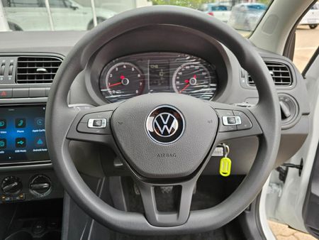 2026-Volkswagen-Polo-Vivo-14_13