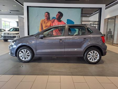 2026-Volkswagen-Polo-Vivo-14-Life_11