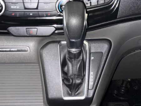 2021-Ford-Tourneo-Custom-20-TDCi-Trend-Auto-96kW_11