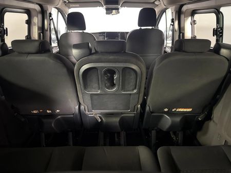 2021-Ford-Tourneo-Custom-20-TDCi-Trend-Auto-96kW_15