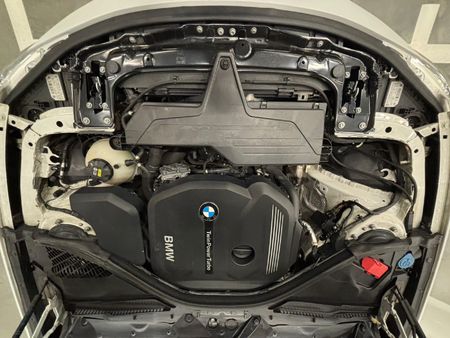 2018-BMW-3-Series-318i-M-Sport-Auto_9