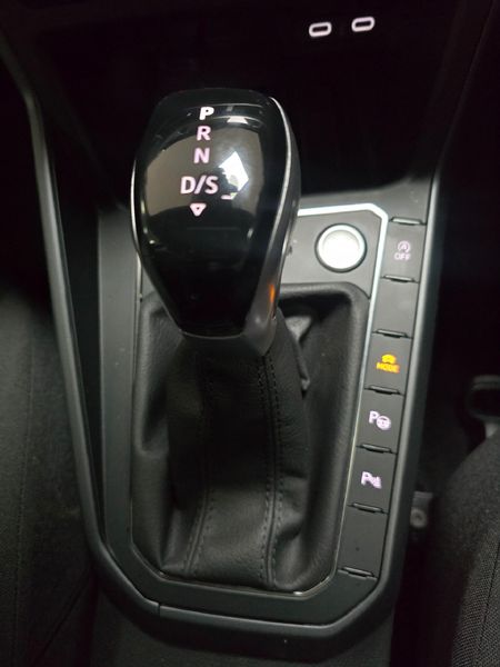 2026-Volkswagen-Taigo-10-TSI-R-Line-Auto_9