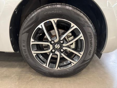 2021-Suzuki-Swift-12-GLX_9
