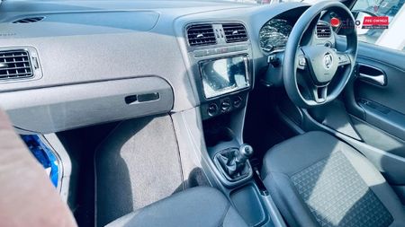 2025-Volkswagen-Polo-Vivo-14-5-dr_12
