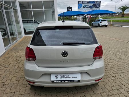 2026-Volkswagen-Polo-Vivo-14-Life_3