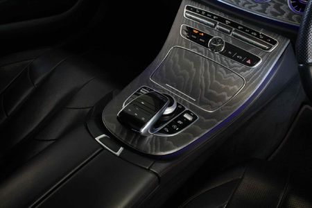2019-Mercedes-AMG-CLS-53-AMG-4Matic_18