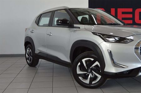 2025-Nissan-Magnite-10T-Acenta_11
