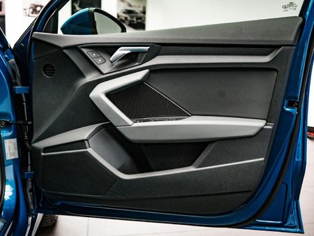 2022-Audi-A3-14-TFSI-Auto-Advanced-35-TFSI_9