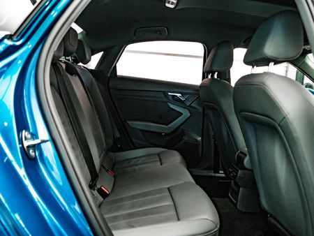2022-Audi-A3-14-TFSI-Auto-Advanced-35-TFSI_18