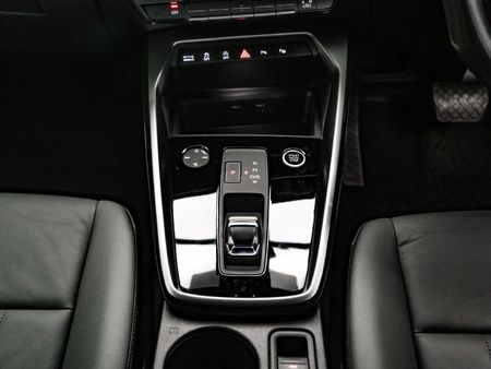 2022-Audi-A3-14-TFSI-Auto-Advanced-35-TFSI_19