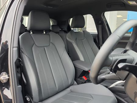 2025-Audi-A1-Sportback-30-TFSI-Black-Edition-S-Tronic_14