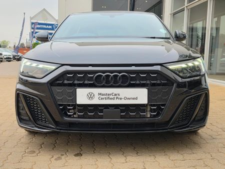 2025-Audi-A1-Sportback-30-TFSI-Black-Edition-S-Tronic_6