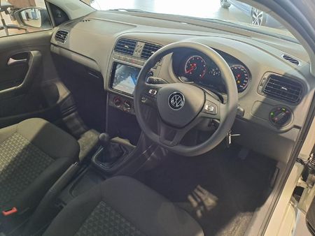 2026-Volkswagen-Polo-Vivo-14_9