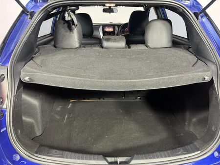 2018-Toyota-Yaris-15-XS-Auto-5-dr_14
