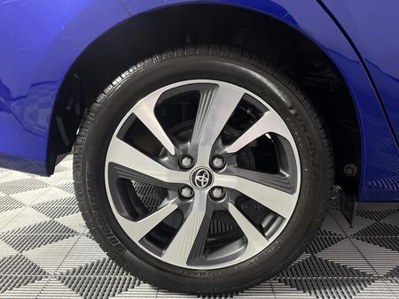 2018-Toyota-Yaris-15-XS-Auto-5-dr_18