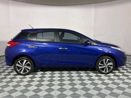 2018-Toyota-Yaris-15-XS-Auto-5-dr_3
