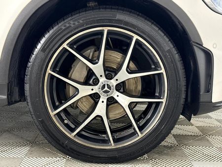 2022-Mercedes-Benz-GLC-Coupe-300d-4Matic_18