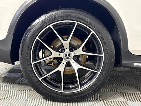 2022-Mercedes-Benz-GLC-Coupe-300d-4Matic_20