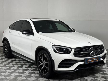 2022-Mercedes-Benz-GLC-Coupe-300d-4Matic_2