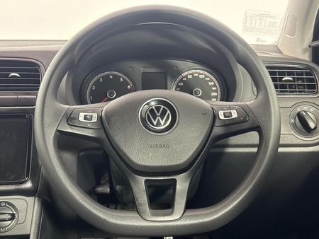 2024-Volkswagen-Polo-Vivo-14_13
