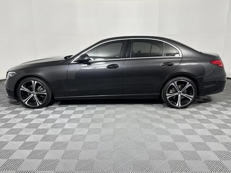 2023-Mercedes-Benz-C-Class-C-220d-Auto_5