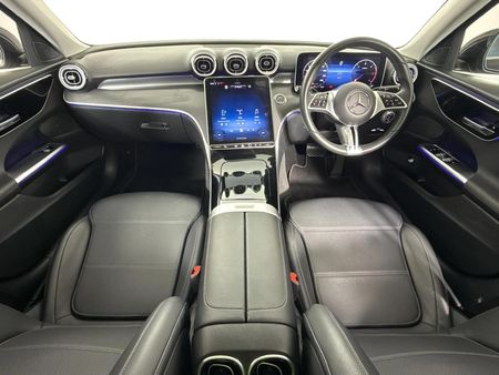2023-Mercedes-Benz-C-Class-C-220d-Auto_6