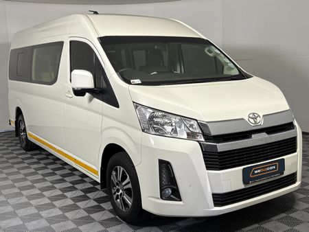 2024-Toyota-Quantum-28-GL-14-Seat_2