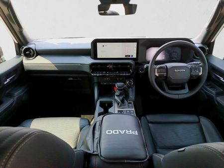 2025-Toyota-Land-Cruiser-Prado-VX-R-28GD-Auto_17