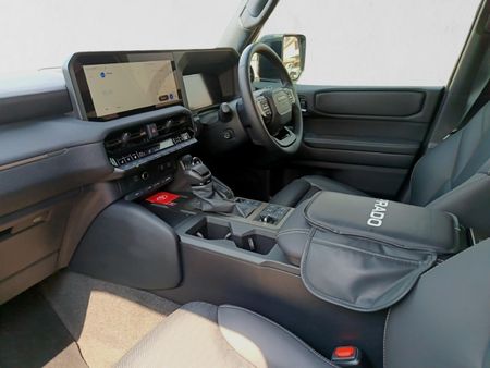 2025-Toyota-Land-Cruiser-Prado-VX-R-28GD-Auto_18